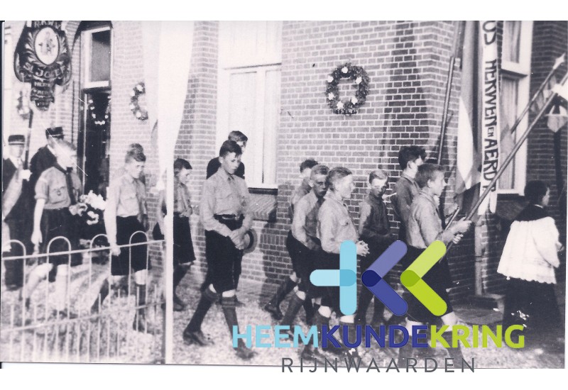 Herwen 1935 Processie met de Scouting Coll. HKR
